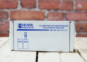 pH 4.01 and 7.01 calibration kit, pack of 10 x 20 ml