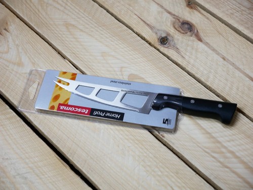 Cheese knife